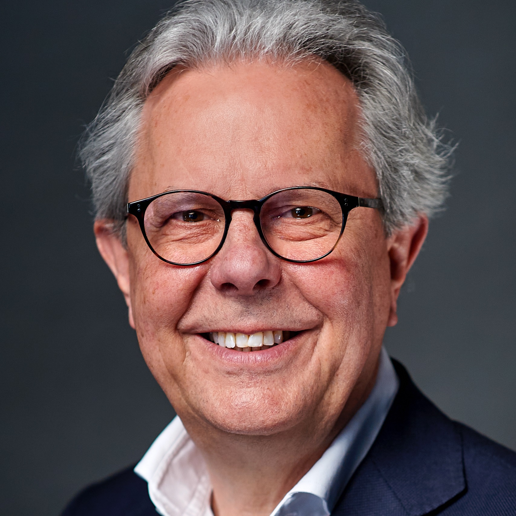 Dr. Christoph Kolbe
